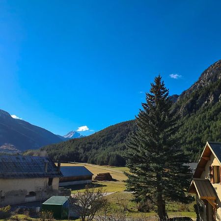 Bed And Breakfast Les Airelles Val-des-Prés Eksteriør bilde